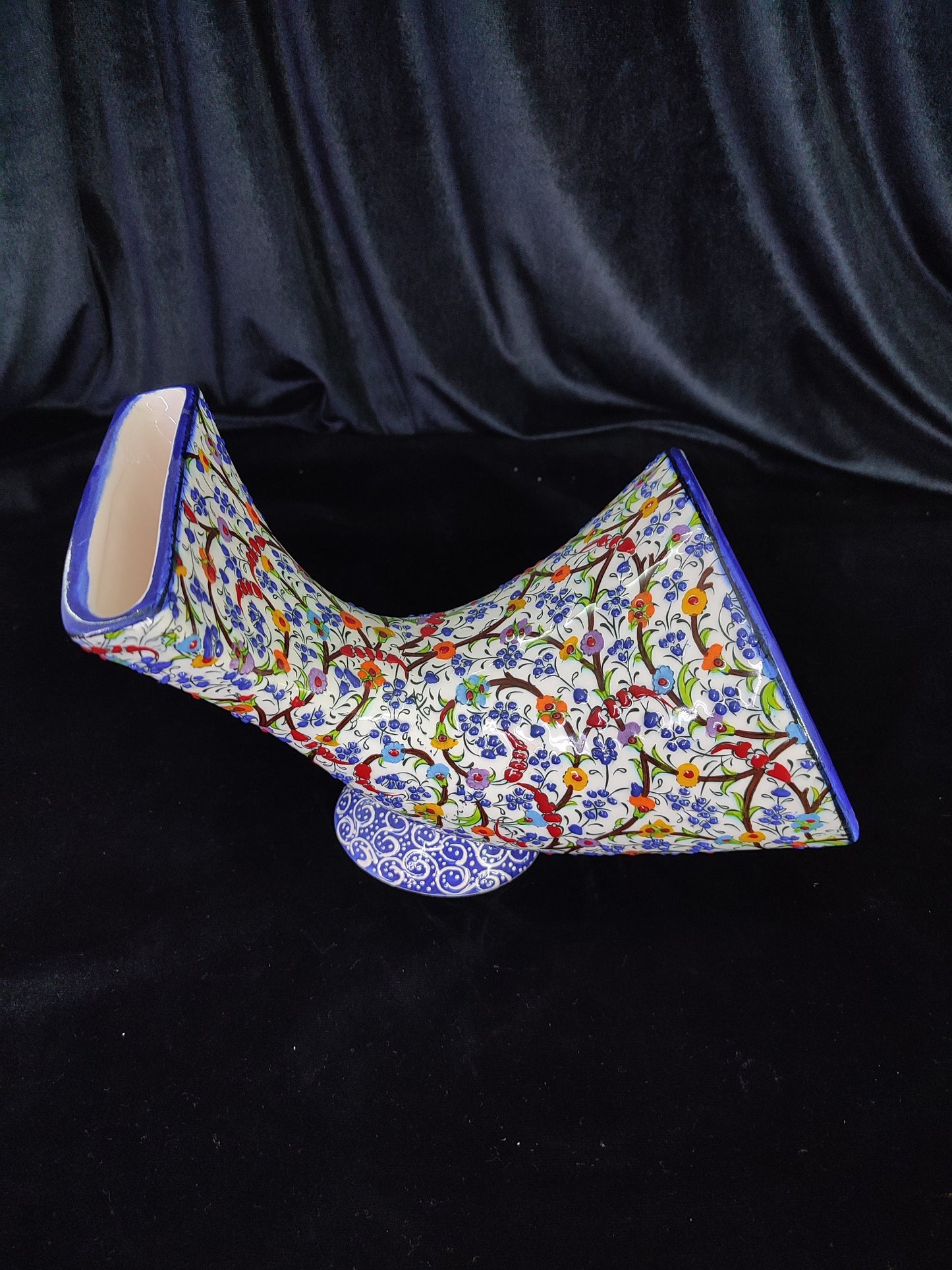 Handmade Ceramic Gramophone Phone Amplifier – Pottery Speaker, Collectible Music Box, Unique Father's Day Gift, Decorative Floral Amplifier