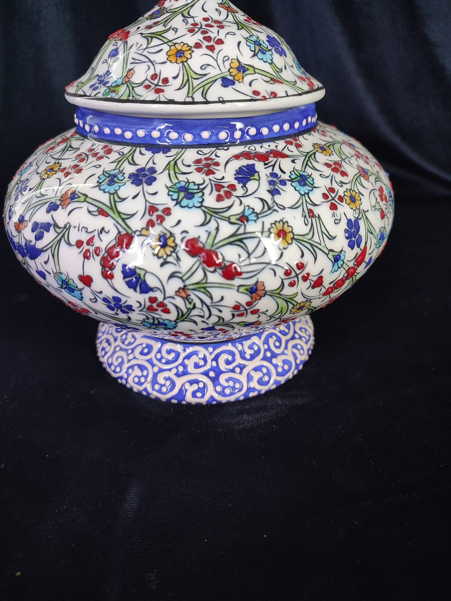 Handmade Floral Ceramic Sugar Bowl with Lid – 6" Pottery Sweet Bowl, Decorative Sugar Container, Unique Ceramic Gift, Lidded Sugar Bowl