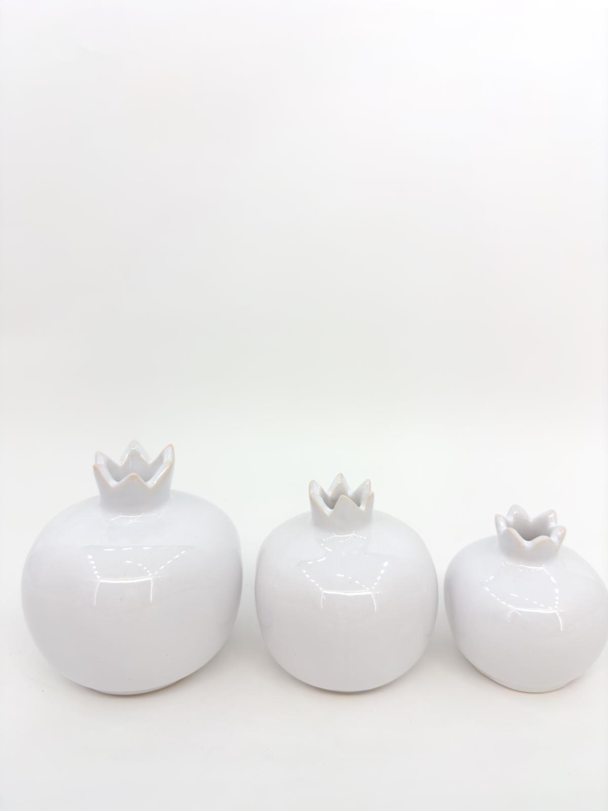 Handmade White Ceramic Pomegranate Set of 3 β Decorative Fruit Vases, Turkish Pottery Table Centerpiece,Ceramic Pomegranate for Home Decor