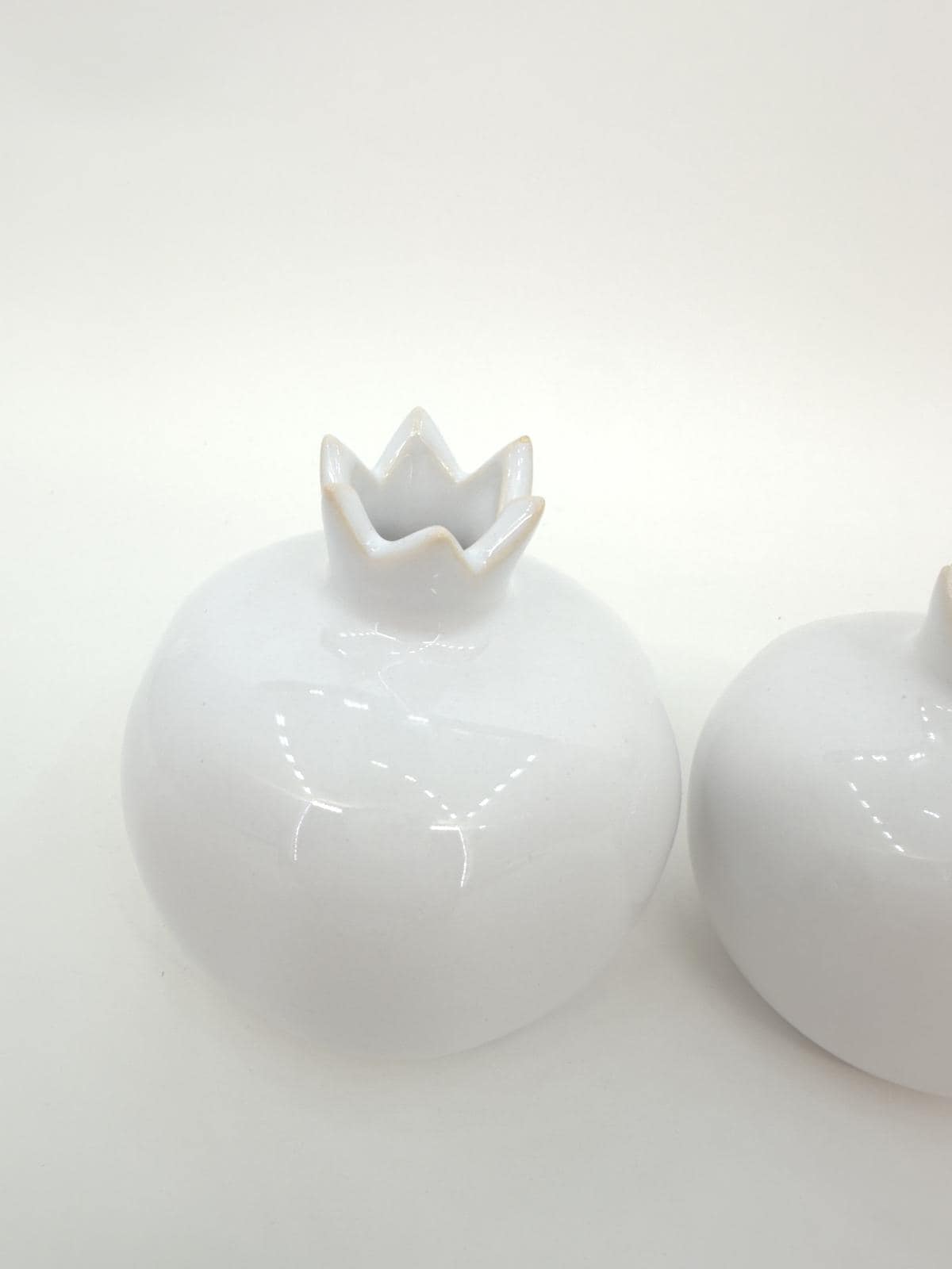 Handmade White Ceramic Pomegranate Set of 3 β Decorative Fruit Vases, Turkish Pottery Table Centerpiece,Ceramic Pomegranate for Home Decor