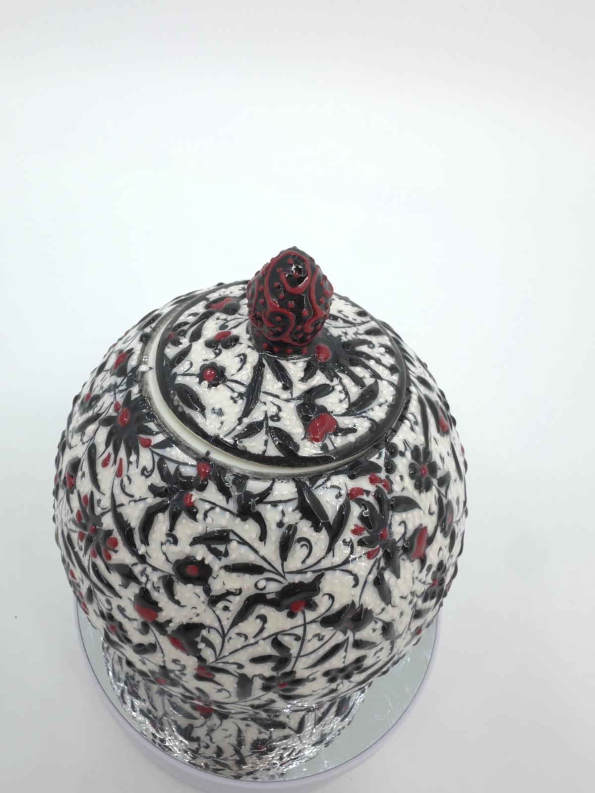 Handmade Black and White Ceramic Sugar Bowl with Lid – 5" Decorative Pottery Creamer, Unique Round Design, Ideal for Home Decor