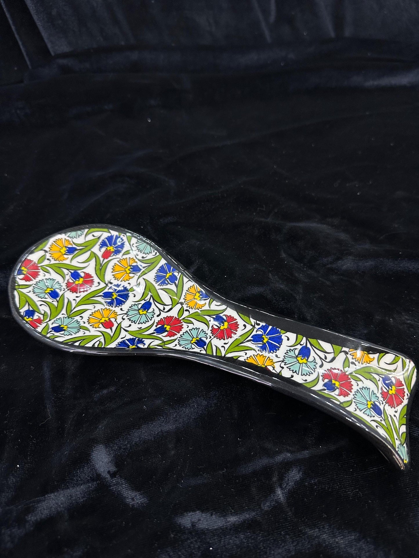 Hand-Painted Turkish Ceramic Spoon Rest โ Colorful Floral Design, Unique Kitchen Accessory, Artisan Gift, 1 Piece