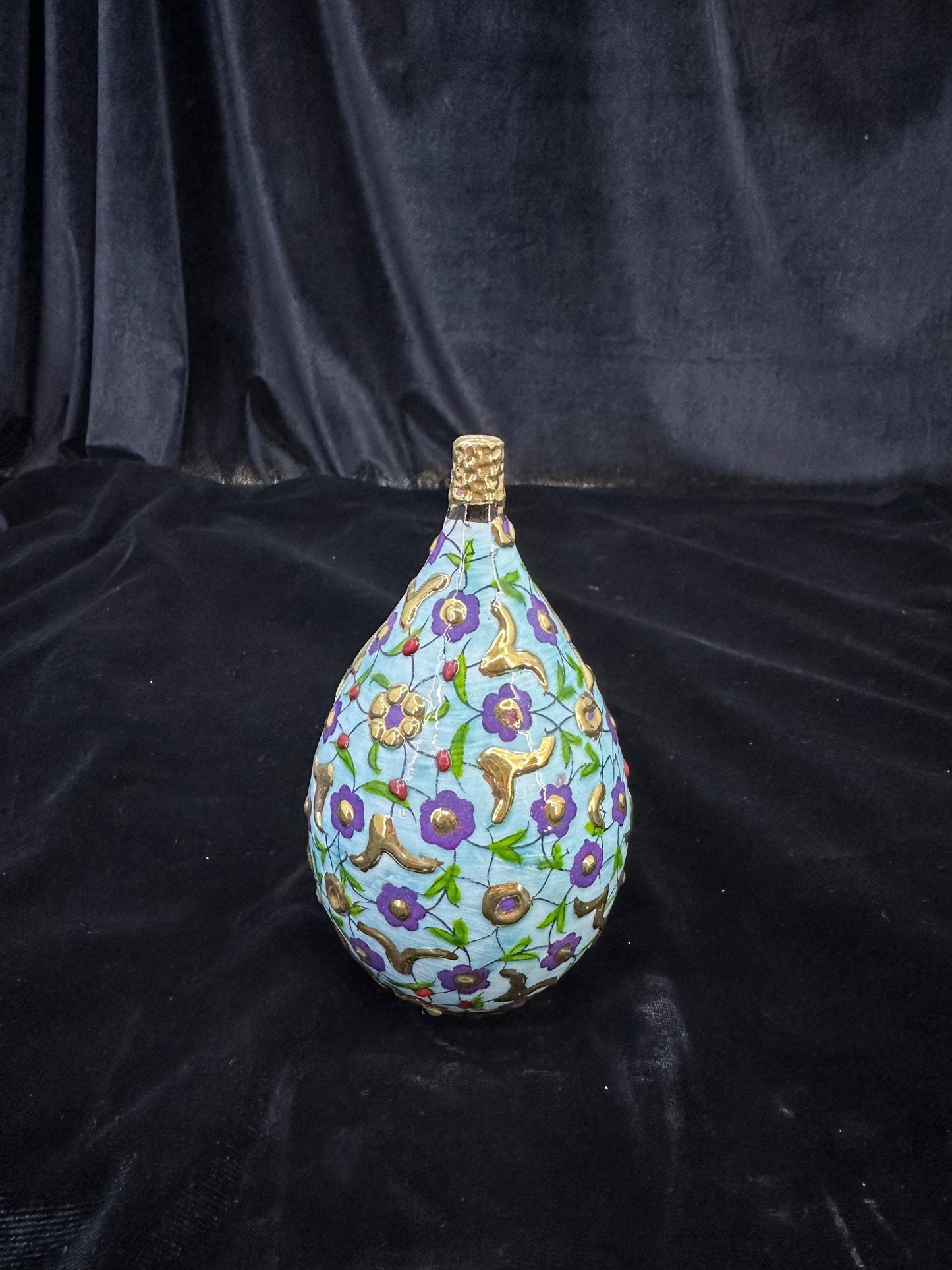 Hand-Painted Decorative Ceramic Ornament with Gold Detailing β Ottoman-Inspired Floral Design, Unique Home Decor Accent