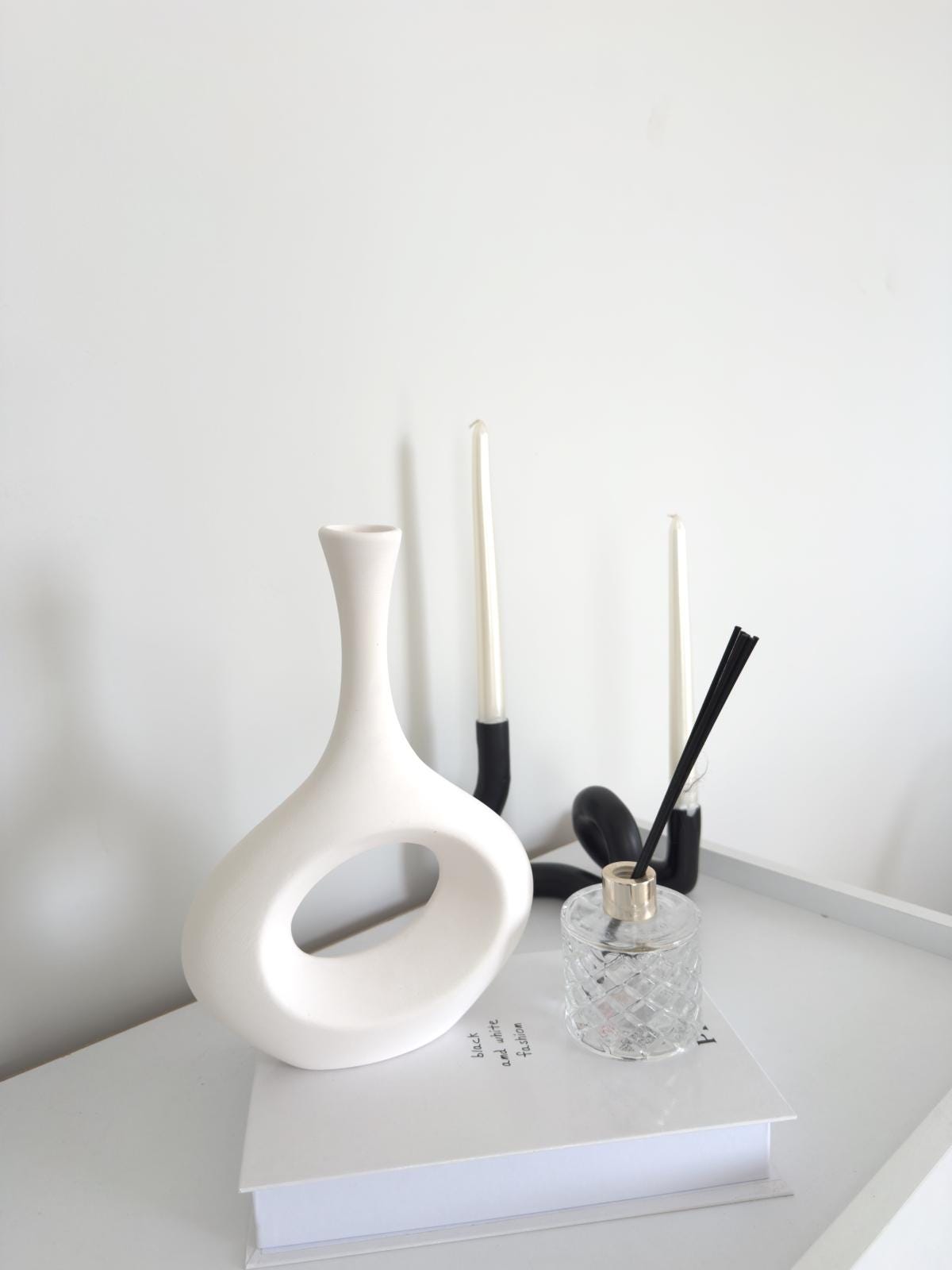 white vase, ceramic vase, diy vase, scandi vase, minimalist vase, paintable vase, boho vase, nordic vase, blank vase, home decor, art vase