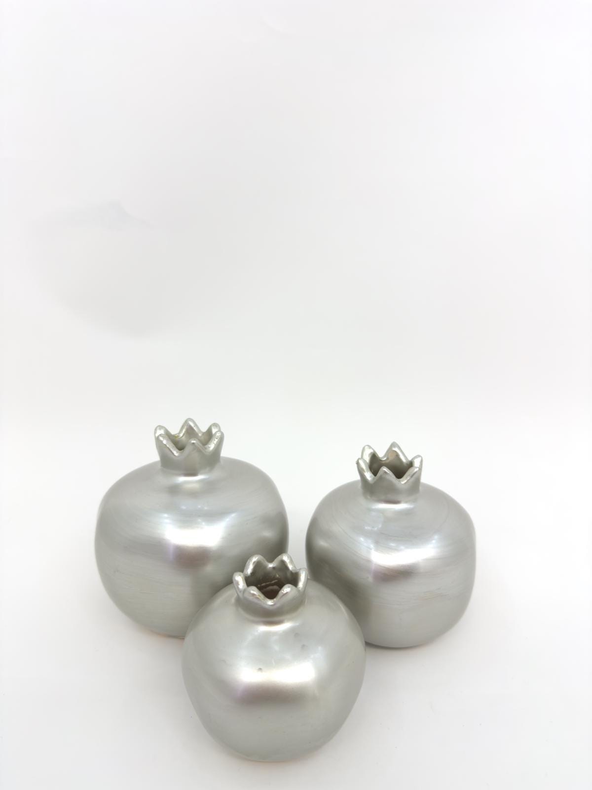 Handmade Silver Pomegranate Decor Set - Elegant Turkish Ceramic Art for Modern Homes, Gift-Ready, Shipped Fast from Turkey