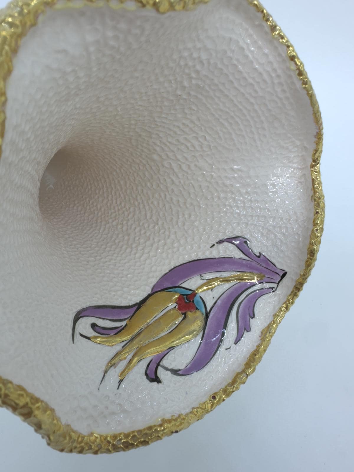 Handcrafted Ceramic Gramophone-Style Phone Amplifier, Turkish Floral Design with Gold Accents β Unique Home Decor & Gift Idea