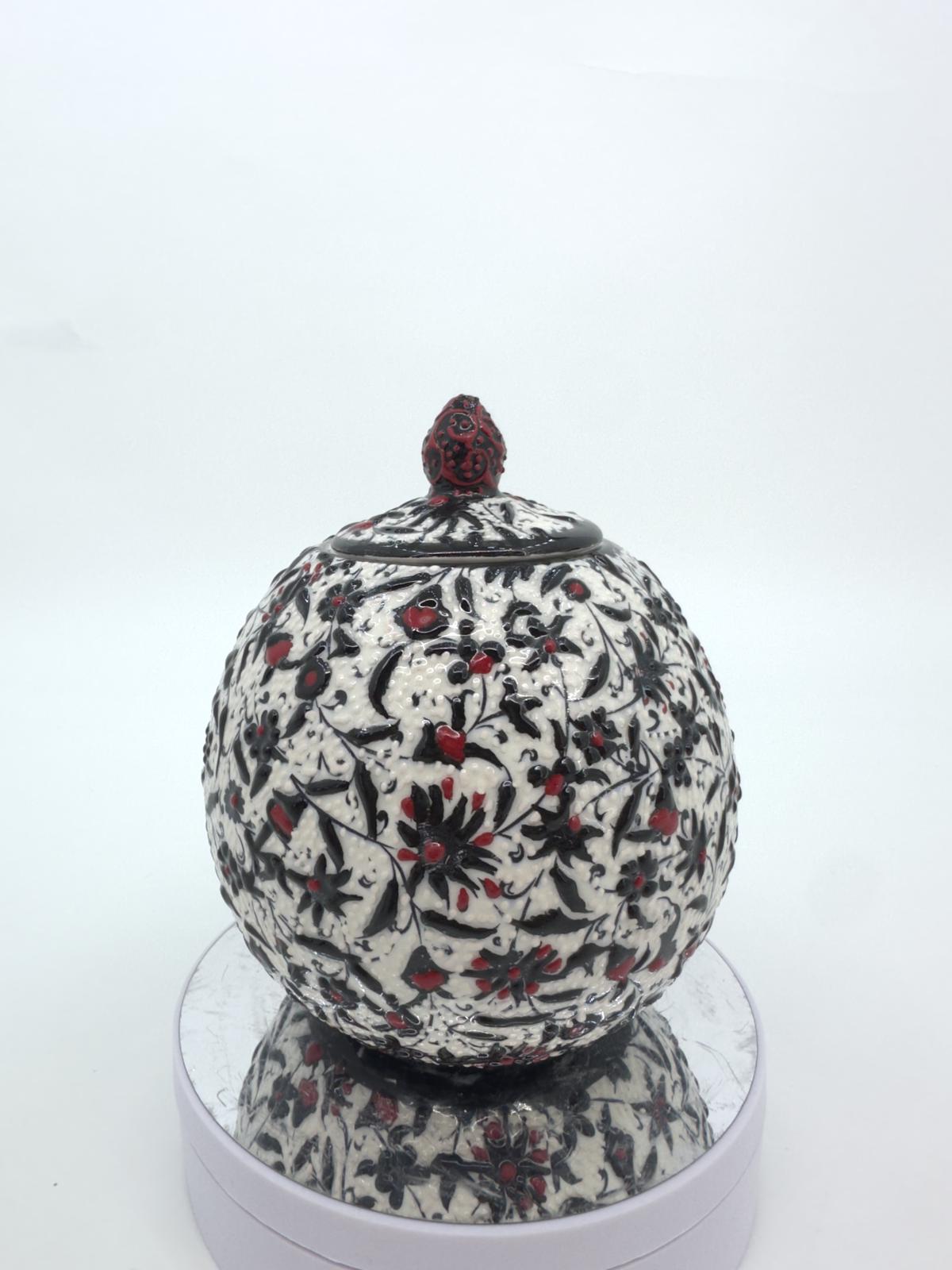 Handmade Black and White Ceramic Sugar Bowl with Lid – 5" Decorative Pottery Creamer, Unique Round Design, Ideal for Home Decor