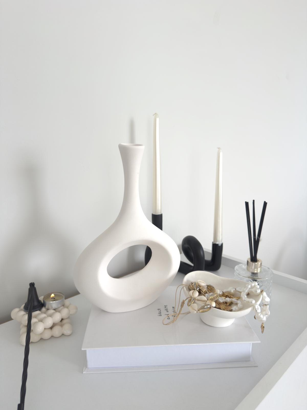 white vase, ceramic vase, diy vase, scandi vase, minimalist vase, paintable vase, boho vase, nordic vase, blank vase, home decor, art vase