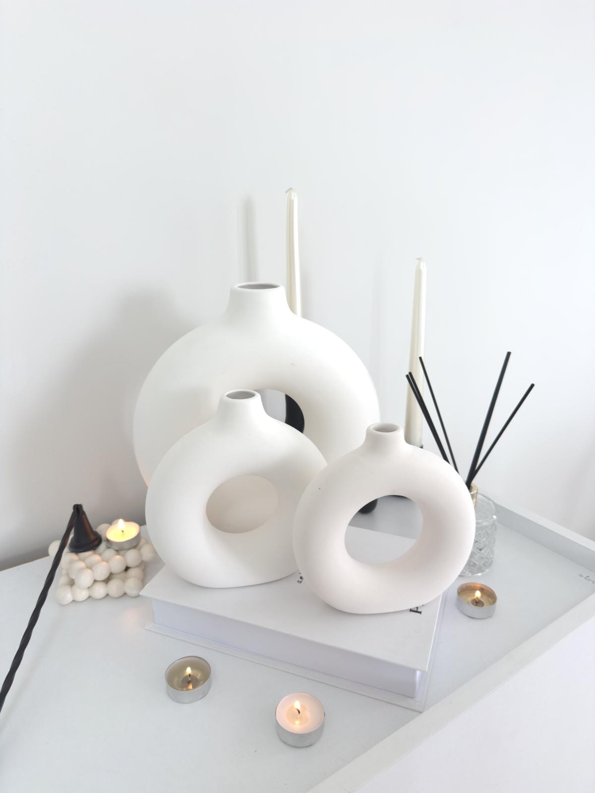 mona donut vase, ceramic vase, boho vase, handmade vase, scandi vase, minimalist vase, modern vase, clay vase, diy vase, unique vase
