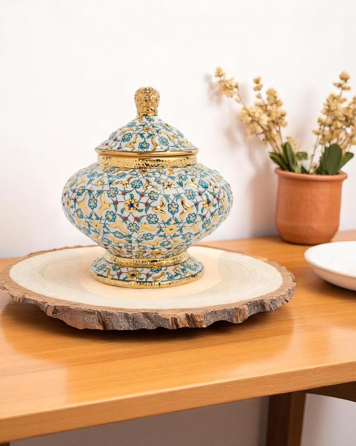 Gold Accent Turkish Ceramic Jar with Lid, 15x10 cm Handmade Decorative Pot, Floral Glazed Storage Bowl, Ottoman Home Gift