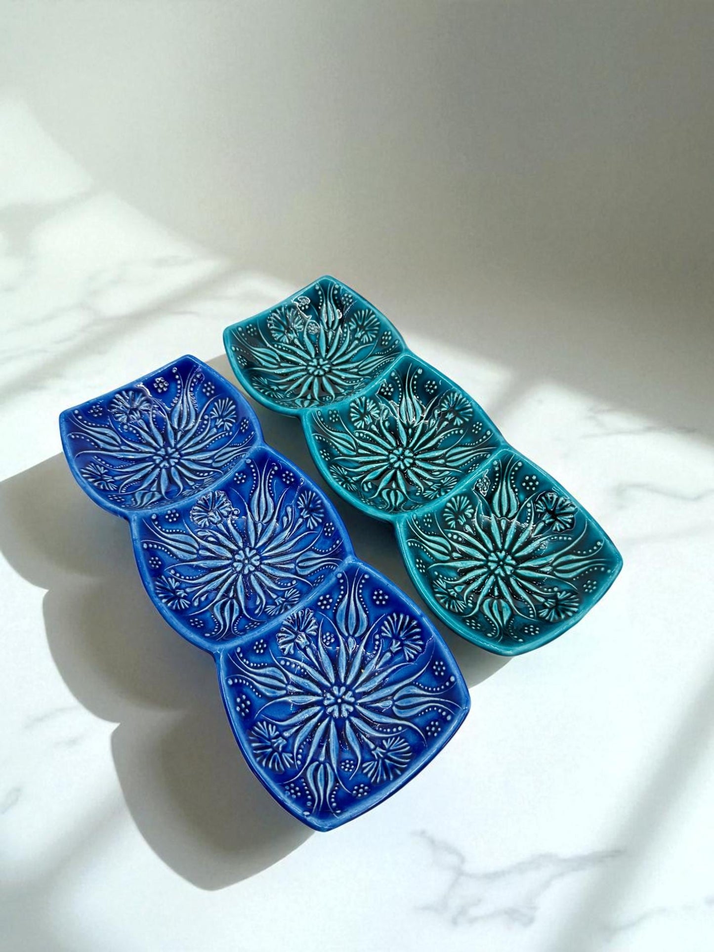 Turkish Ceramic 3-Section Serving Dish, 24 cm Triple Snack Tray, Meze Condiment Server,Blue & Turquoise Dipping Bowls,Appetizer Relish Plate