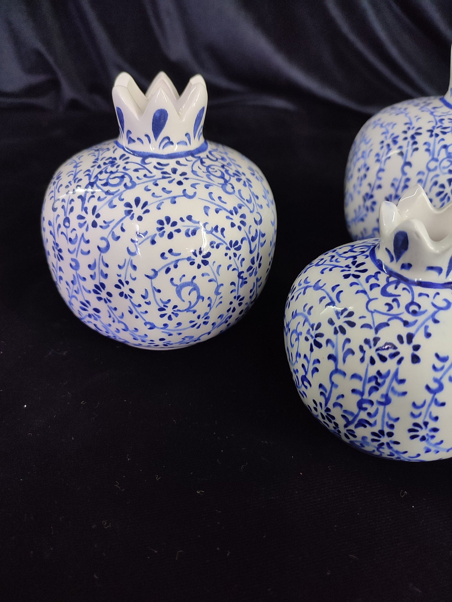 Handmade Ceramic Pomegranate Set – Turkish Pottery Vase, Decorative Fruit Decor, Table Centerpiece, Hand-Painted Pomegranate Vases