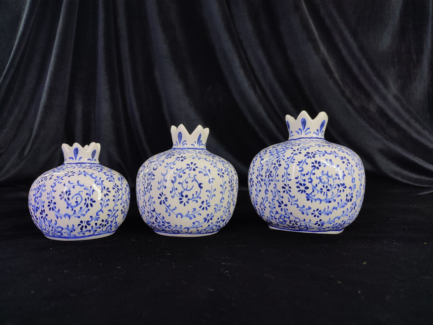 Handmade Ceramic Pomegranate Set – Turkish Pottery Vase, Decorative Fruit Decor, Table Centerpiece, Hand-Painted Pomegranate Vases