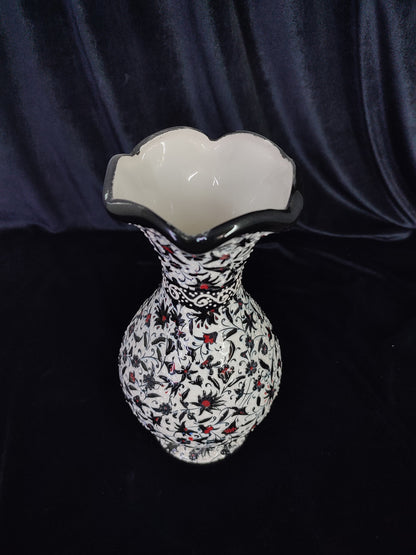Handmade Black and White Turkish Ceramic Vase – Hand-Painted Floral Anatolian Pottery, Decorative Table Centerpiece
