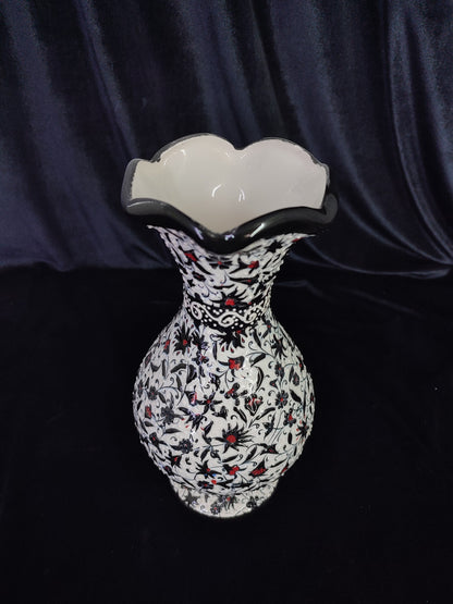 Handmade Black and White Turkish Ceramic Vase – Hand-Painted Floral Anatolian Pottery, Decorative Table Centerpiece