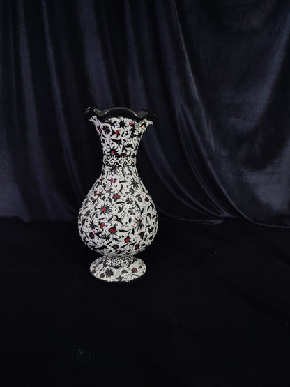 Handmade Black and White Turkish Ceramic Vase – Hand-Painted Floral Anatolian Pottery, Decorative Table Centerpiece