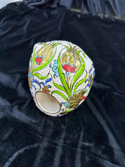 Hand-Painted Ceramic Owl Figurine with Gold Accents – Turkish Decorative Art – Unique Handmade Gift Idea – Elegant Home Decor from Turkey
