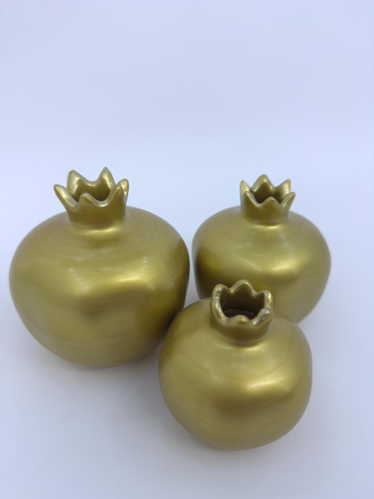 Gold Ceramic Pomegranate Set – Handmade Luxury Home Decor, Wedding & Housewarming Gift, Elegant Symbol of Prosperity