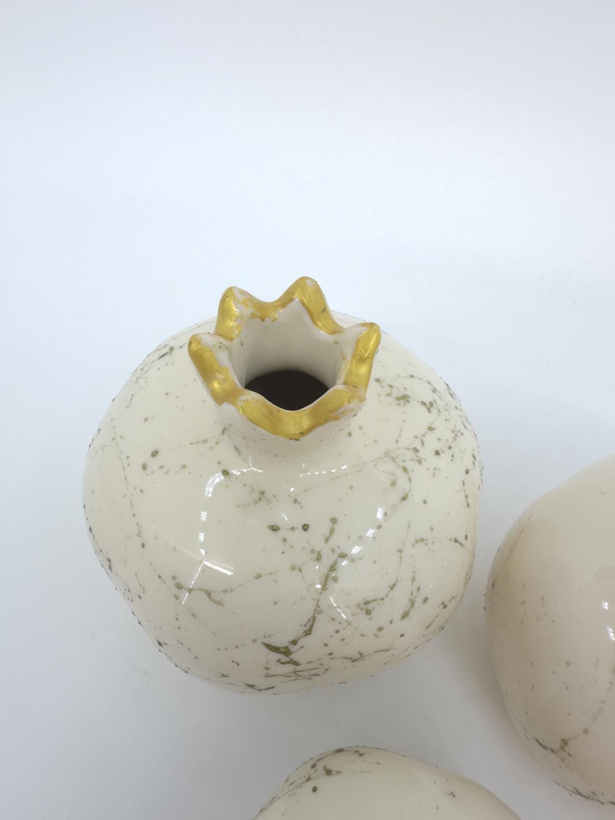 Handmade Gold Pomegranate Decor Set - Elegant Turkish Ceramic Art for Modern Homes, Gift-Ready, Shipped Fast from Turkey