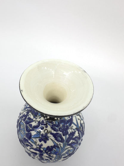 Hand-Painted Turkish Ceramic Vase – Kutahya Pottery Decor, Traditional Floral Design, Unique Handmade Gift, Authentic Home Accent