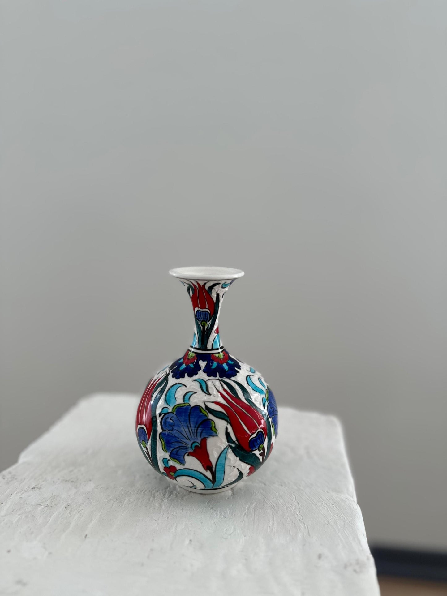 Hand-Painted Turkish Ceramic Vase – Iznik Pottery Decor, Traditional Floral Design, Unique Handmade Gift, Authentic Home Accent