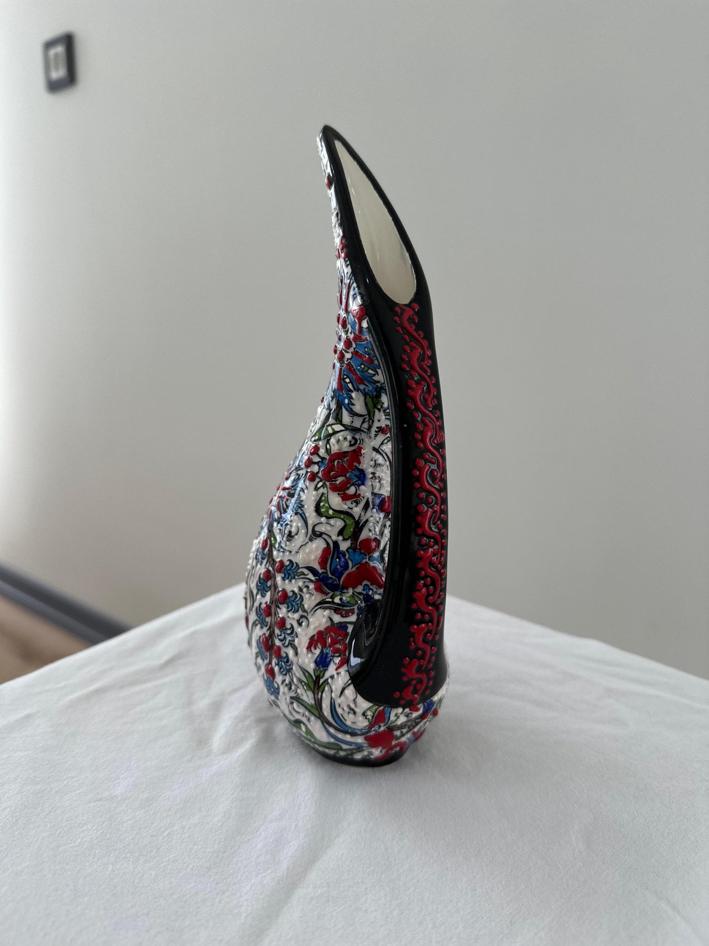 Handmade Turkish Pelican Ceramic Figurine - Iznik Style Decorative Ornament with Floral Patterns - Unique Home Decor Gift