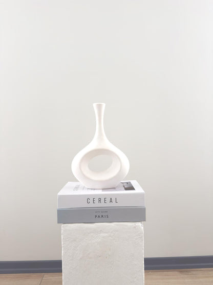 white vase, ceramic vase, diy vase, scandi vase, minimalist vase, paintable vase, boho vase, nordic vase, blank vase, home decor, art vase