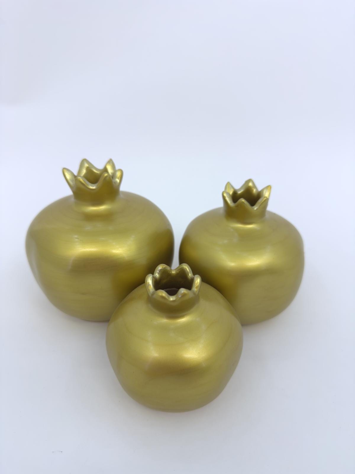 Gold Ceramic Pomegranate Set – Handmade Luxury Home Decor, Wedding & Housewarming Gift, Elegant Symbol of Prosperity