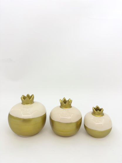 Handmade Gold & White Ceramic Pomegranate Set – Elegant Home Decor, Symbol of Prosperity, Perfect Gift for Weddings,Table Centerpiece