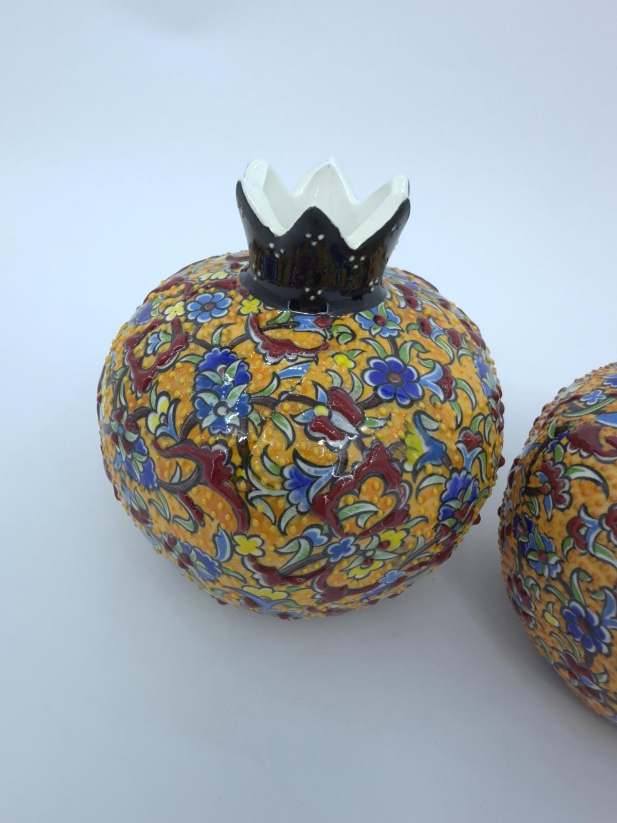 Ceramic Pomegranate Decor Kitchen Accent Counter Display Dining Room Table Centerpiece Jewish Gift Handmade Pottery Home Decoration Shelf