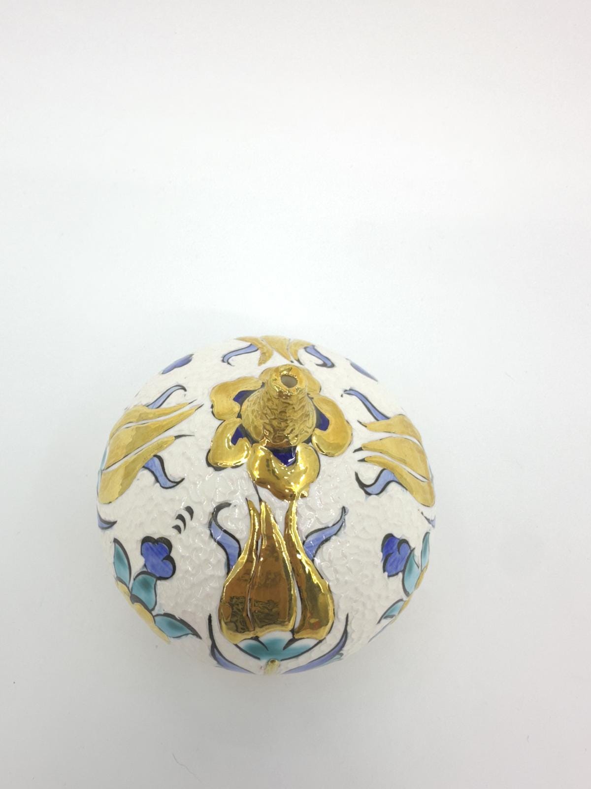 Handmade Ceramic Fig Decor – Turkish Iznik Style Ornament, Gold Accents, Unique Valentine's Day Gift for Home or Office