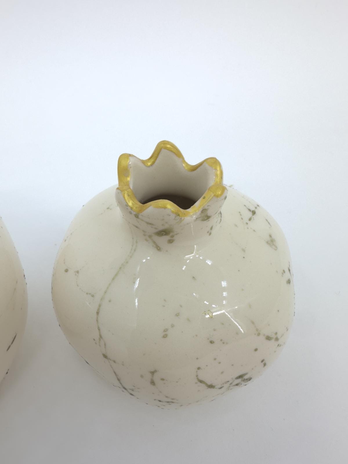 Handmade Gold Pomegranate Decor Set - Elegant Turkish Ceramic Art for Modern Homes, Gift-Ready, Shipped Fast from Turkey