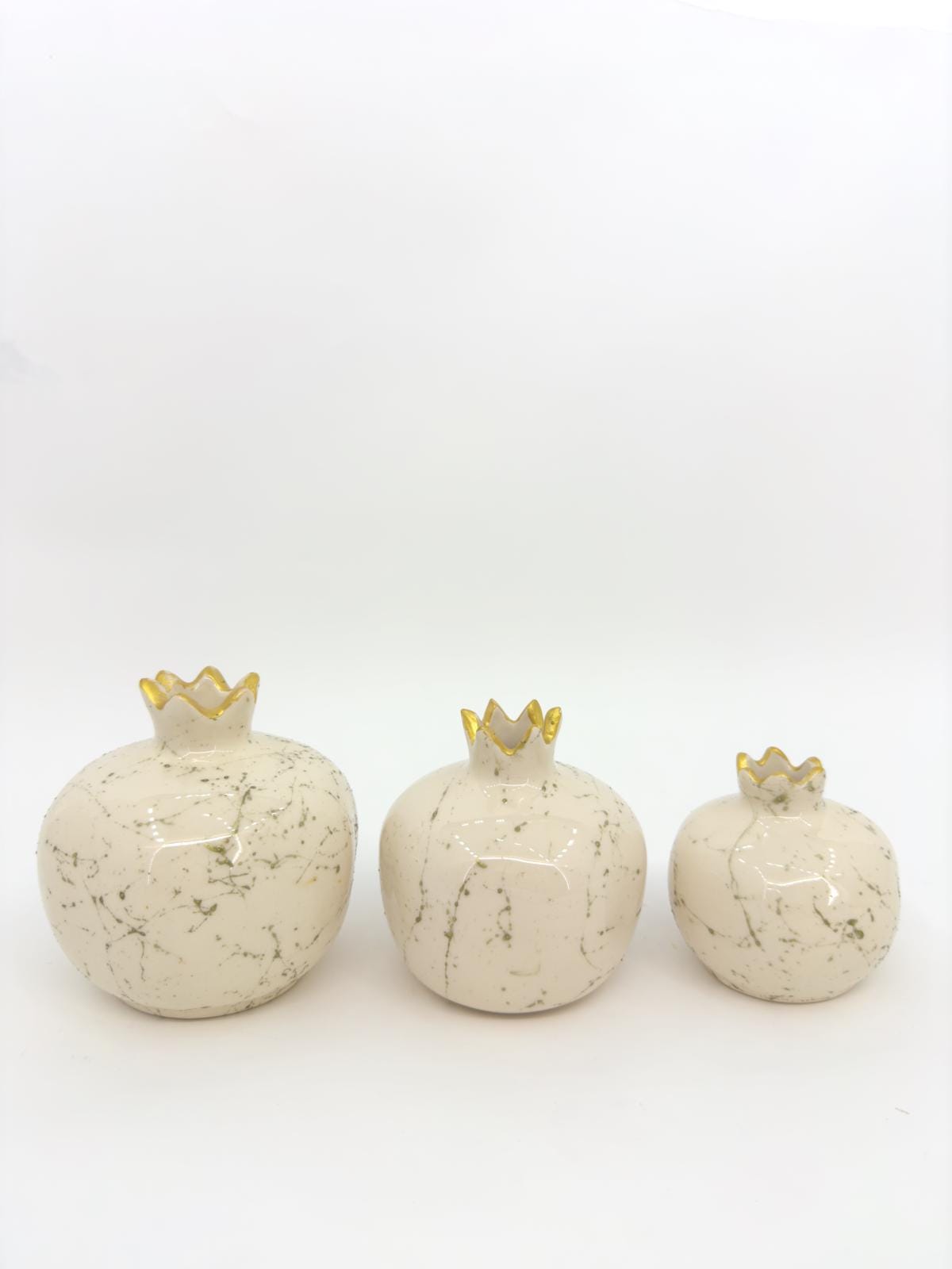 Handmade Gold Pomegranate Decor Set - Elegant Turkish Ceramic Art for Modern Homes, Gift-Ready, Shipped Fast from Turkey
