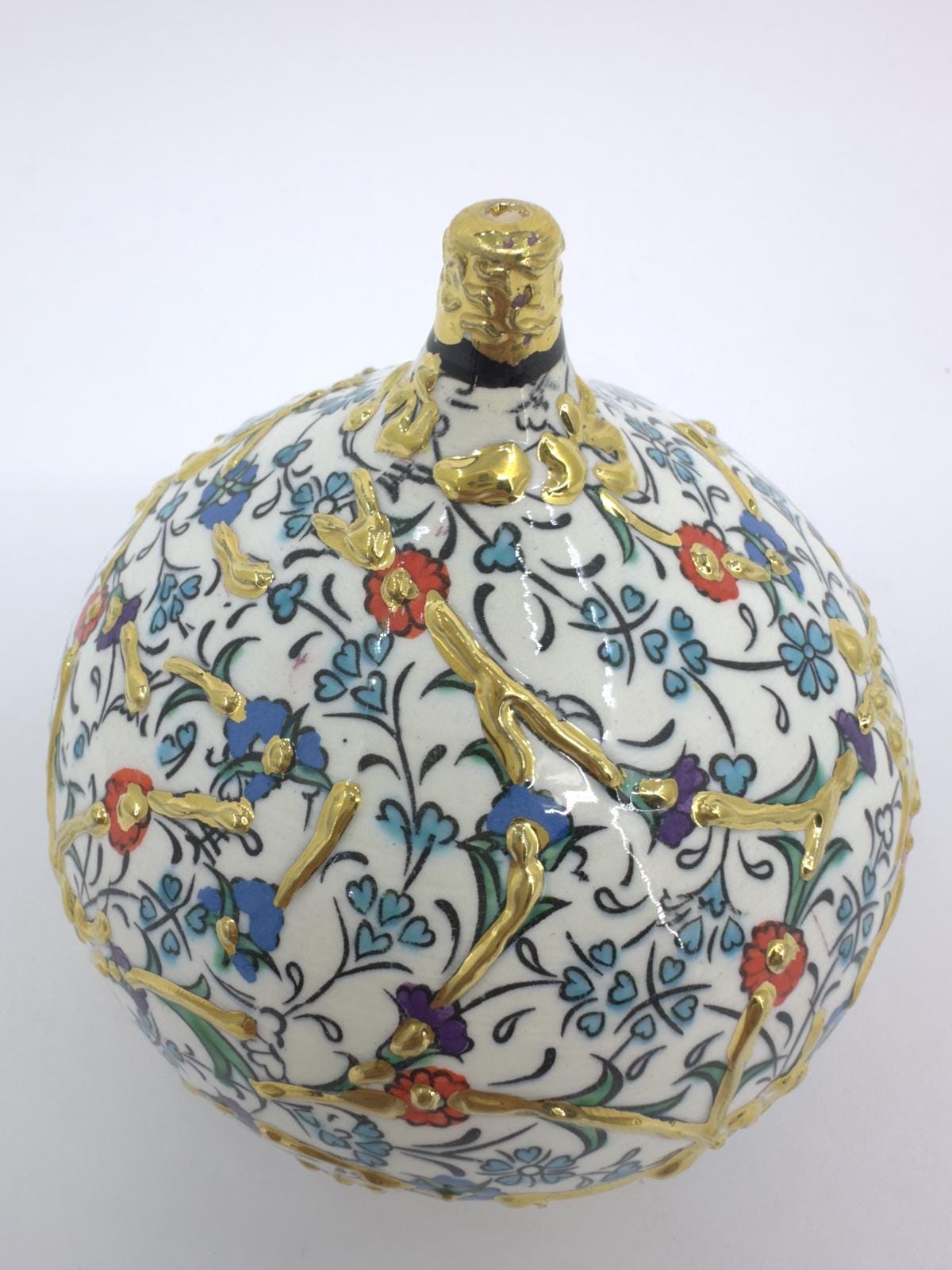 Handmade Ceramic Fig Ornament – Turkish Iznik Style Decor with Gold Details, Unique Valentine's Day Gift for Living Room or Shelf
