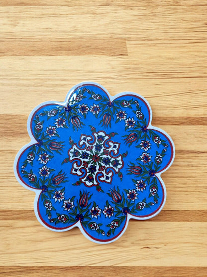 Handcrafted Turkish Ceramic Coaster, Traditional Anatolian Pattern Plate, 18 cm Drink Mat, Hand Painted Table Decor, Coffee Mug Tray