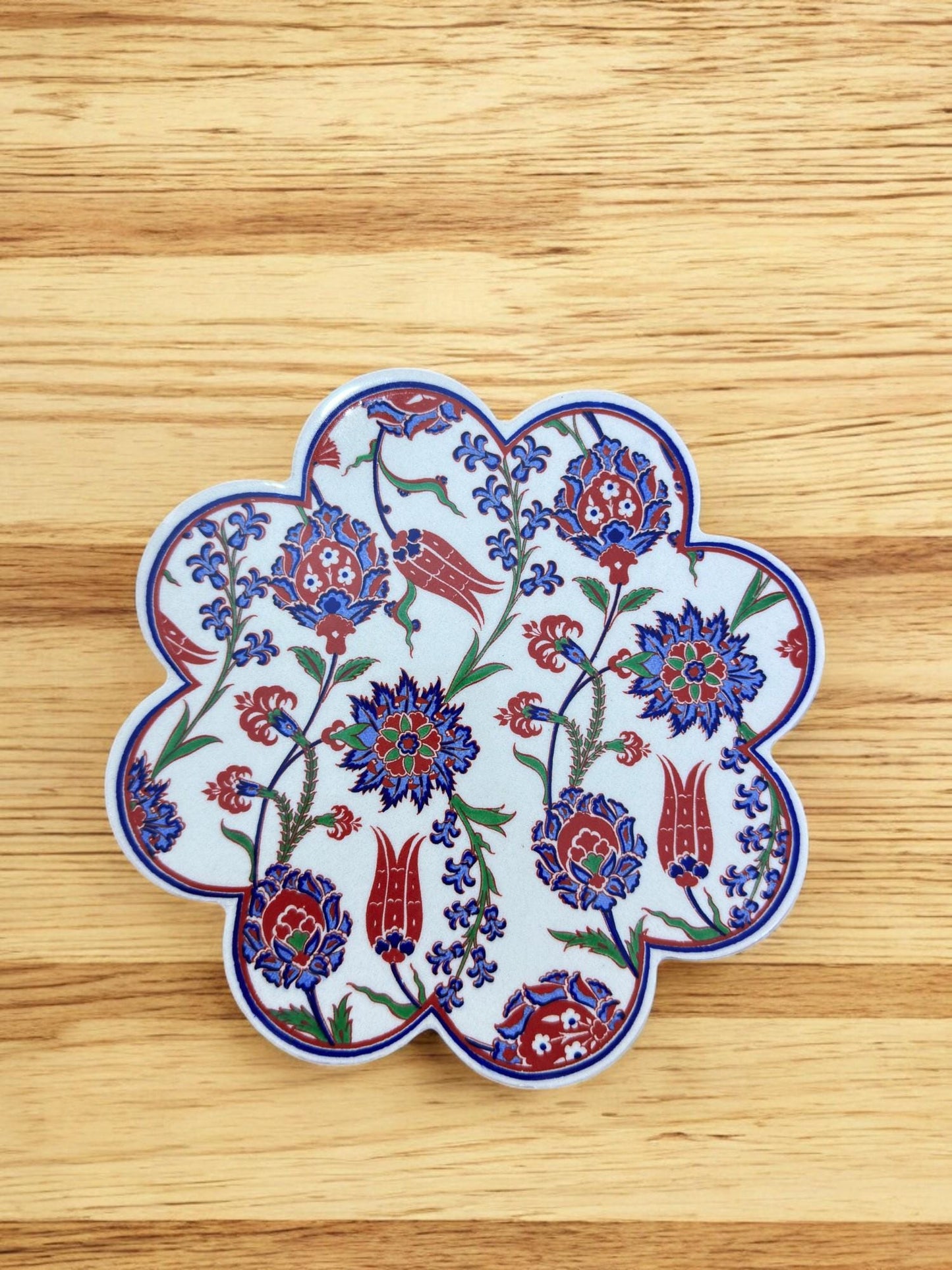 Handcrafted Turkish Ceramic Coaster, Traditional Anatolian Pattern Plate, 18 cm Drink Mat, Hand Painted Table Decor, Coffee Mug Tray