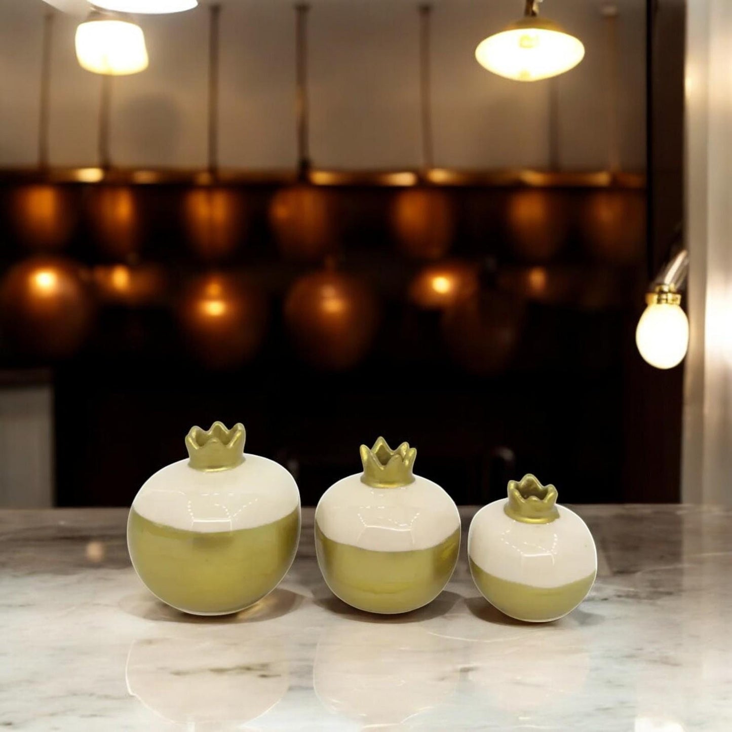 Handmade Gold & White Ceramic Pomegranate Set – Elegant Home Decor, Symbol of Prosperity, Perfect Gift for Weddings,Table Centerpiece