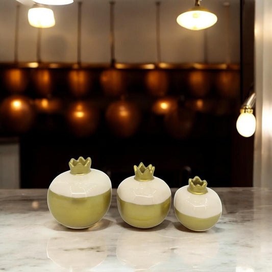 Handmade Gold & White Ceramic Pomegranate Set – Elegant Home Decor, Symbol of Prosperity, Perfect Gift for Weddings,Table Centerpiece