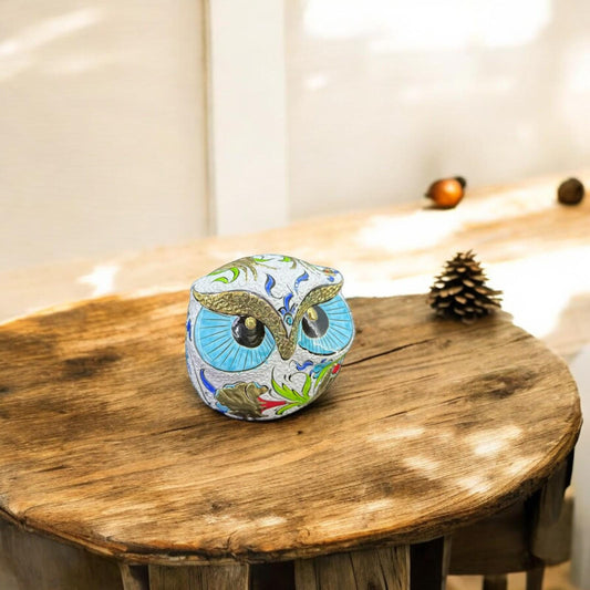 Hand-Painted Ceramic Owl Figurine with Gold Accents – Turkish Decorative Art – Unique Handmade Gift Idea – Elegant Home Decor from Turkey