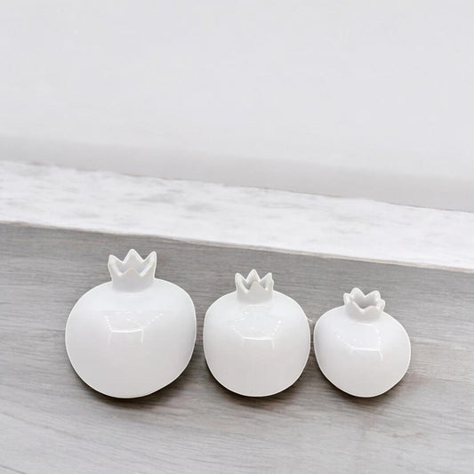 Handmade White Ceramic Pomegranate Set of 3 – Decorative Fruit Vases, Turkish Pottery Table Centerpiece,Ceramic Pomegranate for Home Decor