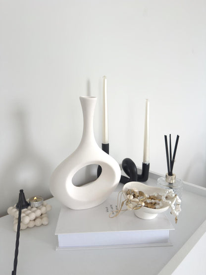 white vase, ceramic vase, diy vase, scandi vase, minimalist vase, paintable vase, boho vase, nordic vase, blank vase, home decor, art vase