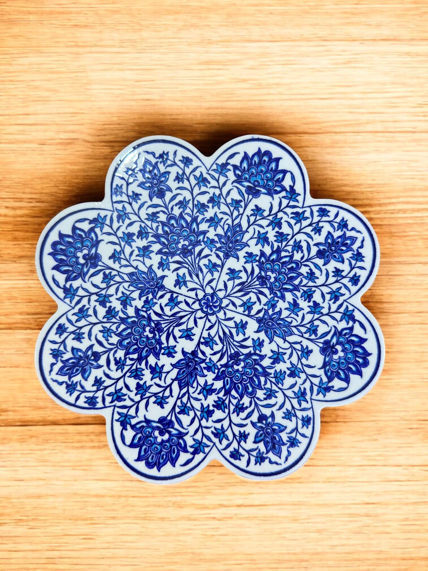 Handcrafted Turkish Ceramic Coaster, 18 cm Artistic Drink Plate, Traditional Pattern Table Decor, Elegant Mug Tray for Coffee or Tea