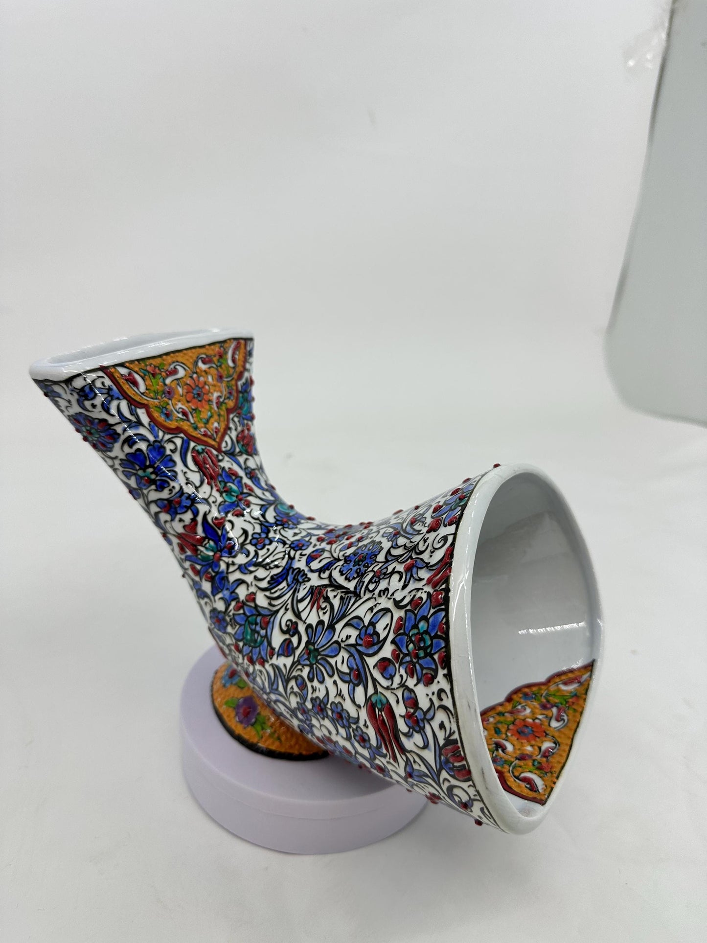 Turkish Ceramic Gramophone, White Floral Phone Amplifier, Handmade Iznik Speaker, Boho Oriental Decor, Gold Accent Gift