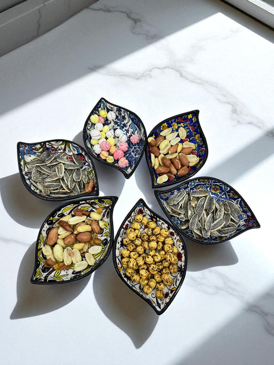 Turkish Ceramic Leaf Bowls Set of 6, 4” Mini Dipping Bowls, 10 cm Snack Nut Dishes, Iznik Floral Appetizer Condiment Dish, Meze Serving,Gift