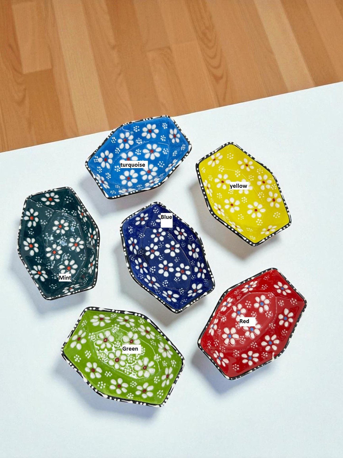 Turkish Ceramic Mini Bowls,Hexagon Dipping Bowls, 9 to 11 cm Snack Nut Dishes,Colorful Condiment Sauce Dish,Daisy Pattern,Set of 6 or Single