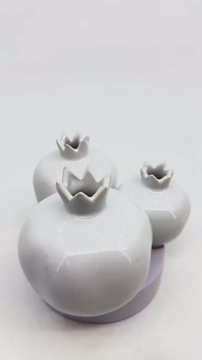 Handmade White Ceramic Pomegranate Set of 3 – Decorative Fruit Vases, Turkish Pottery Table Centerpiece,Ceramic Pomegranate for Home Decor